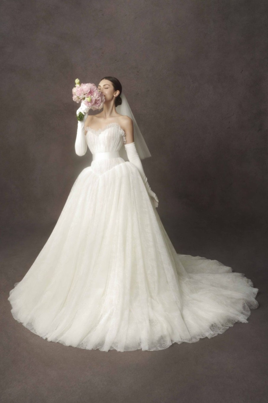 Dresses Kleinfeld Bridal Ball Gown | Lace Ballgown With Basque Waist