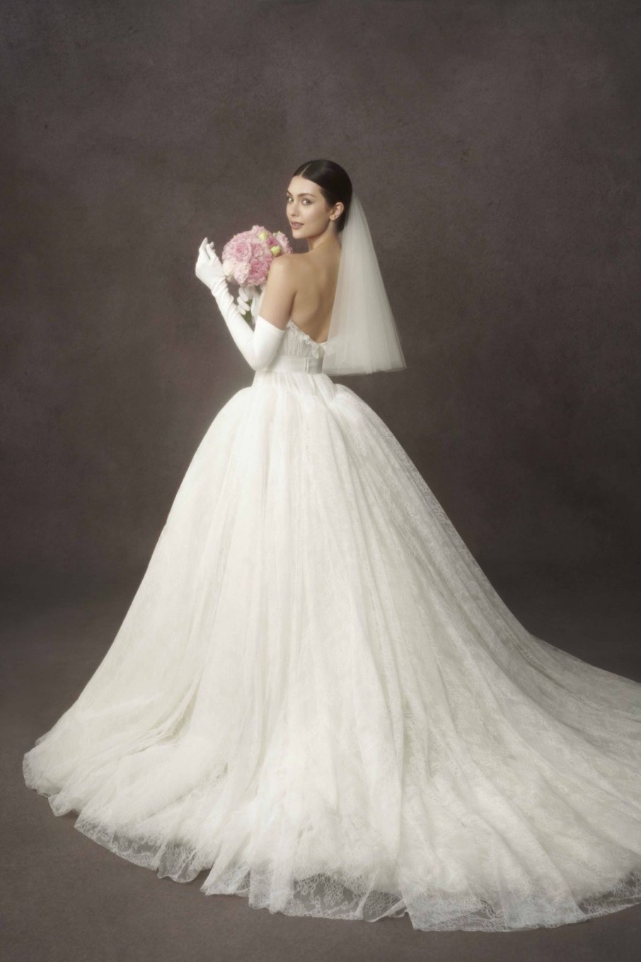 Dresses Kleinfeld Bridal Ball Gown | Lace Ballgown With Basque Waist