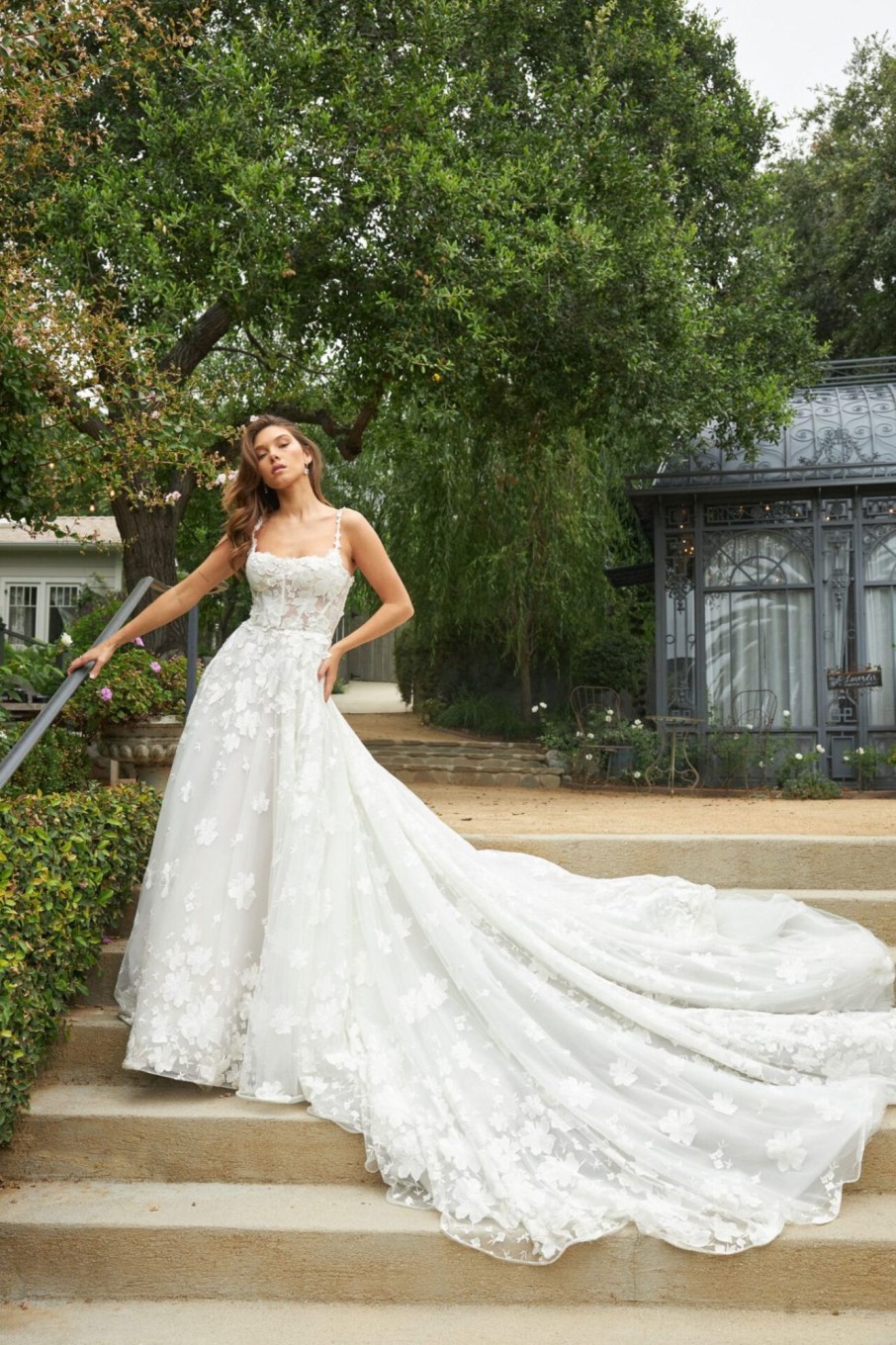 Dresses Kleinfeld Bridal A-Line | Square-Neck Floral A-Line Gown