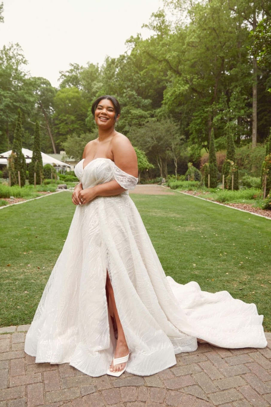 Dresses Kleinfeld Bridal Plus Size Wedding Dresses | A-Line Wedding Dress With Front Slit