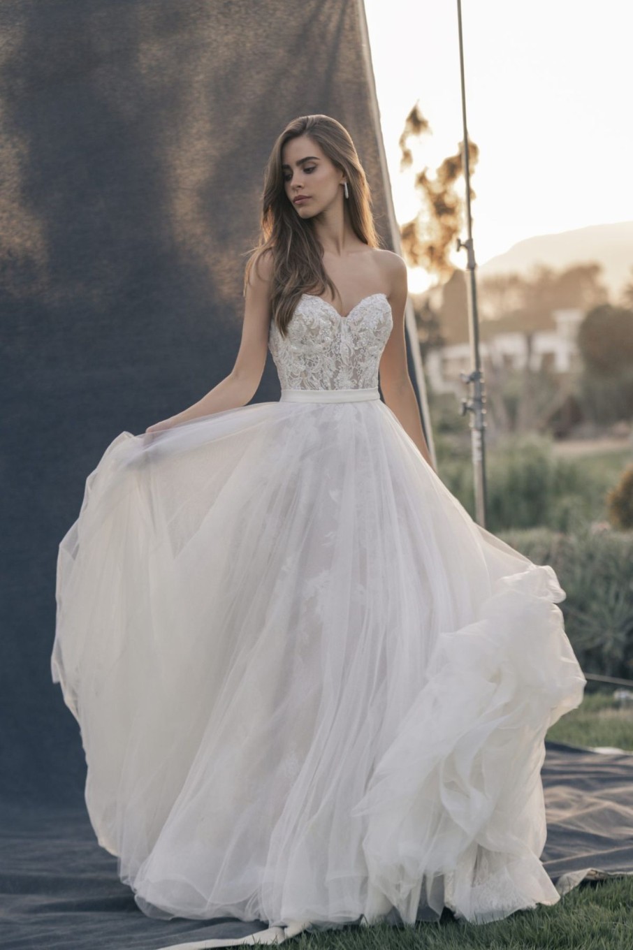 Dresses Kleinfeld Bridal A-Line | Romantic And Ethereal Tulle A-Line Gown