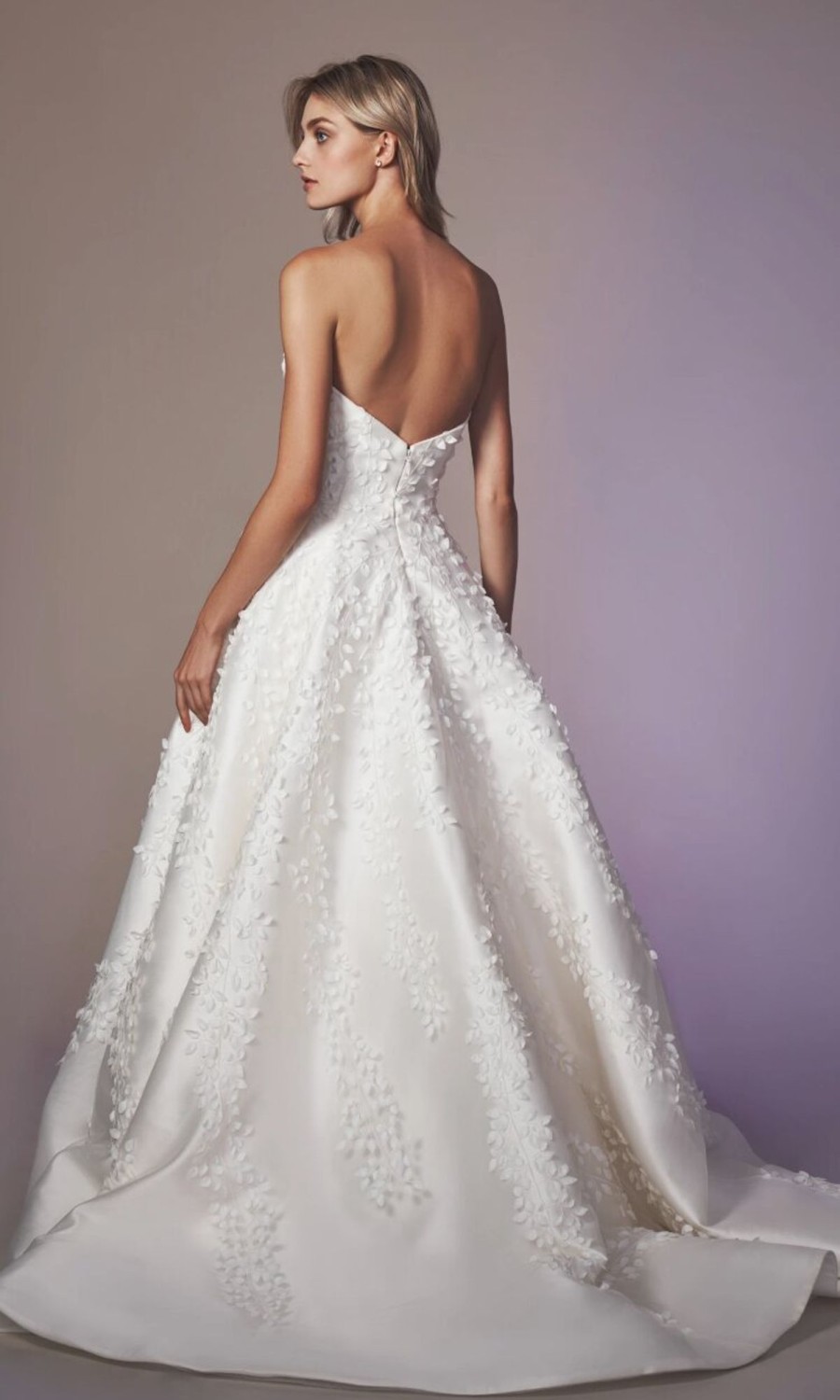 Dresses Kleinfeld Bridal Popular Wedding Dresses | Strapless Sweetheart Neckline A-Line Wedding Dress With Embroidery