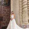 Dresses Kleinfeld Bridal Ball Gown | Simple And Chic Ball Gown With Slit