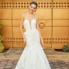 Dresses Kleinfeld Bridal Plus Size Wedding Dresses | Elegant And Modern Brocade Fitted Gown