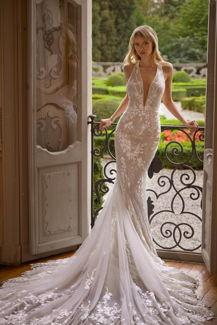 Dresses Kleinfeld Bridal Sexy | Lace Fit And Flare Wedding Dress With Illusion Back Details