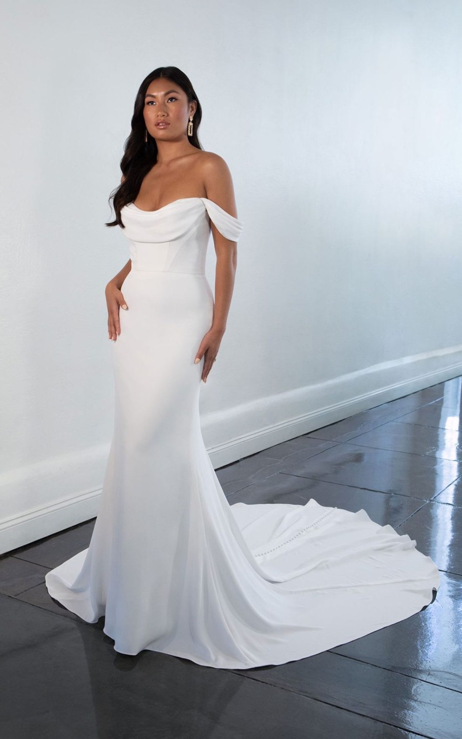 Dresses Kleinfeld Bridal Sheath | Off The Shoulder Sheath Wedding Dress With Draped Cowl Neckline