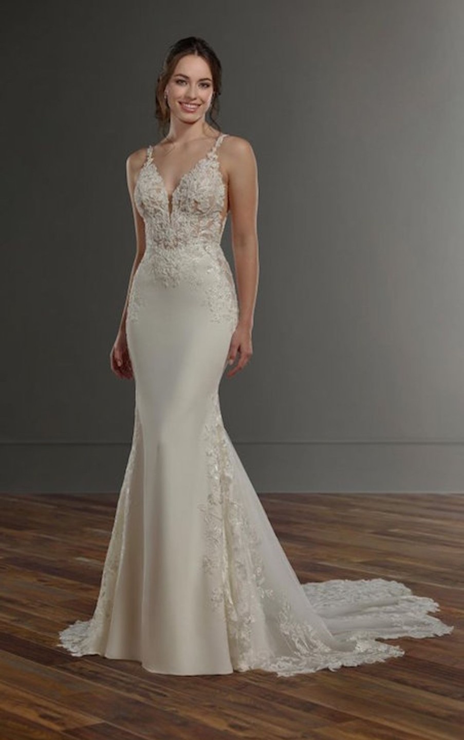 Dresses Kleinfeld Bridal Popular Wedding Dresses | V-Neck Sleeveless Beaded And Embroidered Fit And Flare Wedding Dress