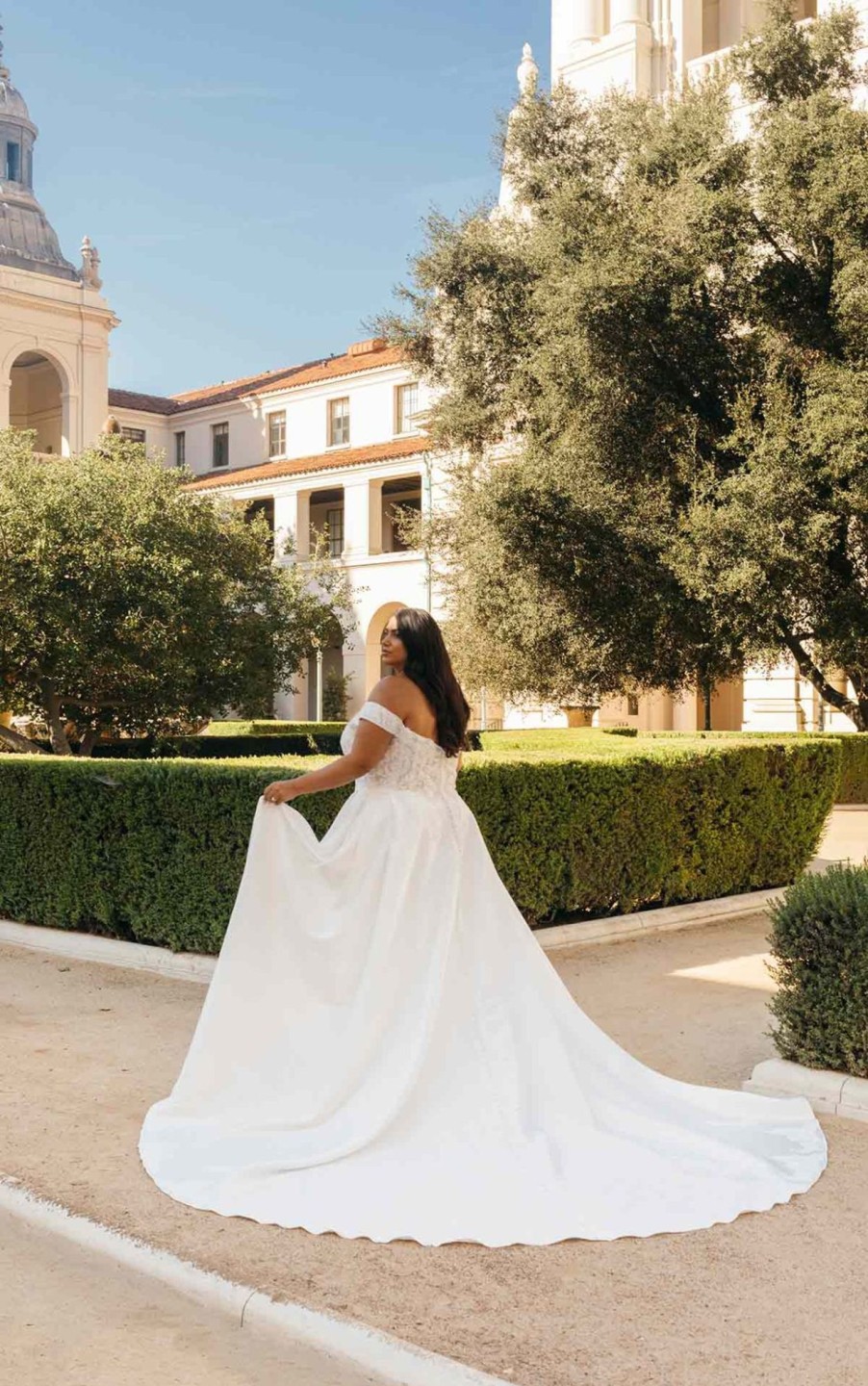 Dresses Kleinfeld Bridal Plus Size Wedding Dresses | Off The Shoulder Ballgown Wedding Dress With Sweetheart Neckline