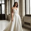 Dresses Kleinfeld Bridal A-Line | Simple And Classic A-Line Gown With Bow