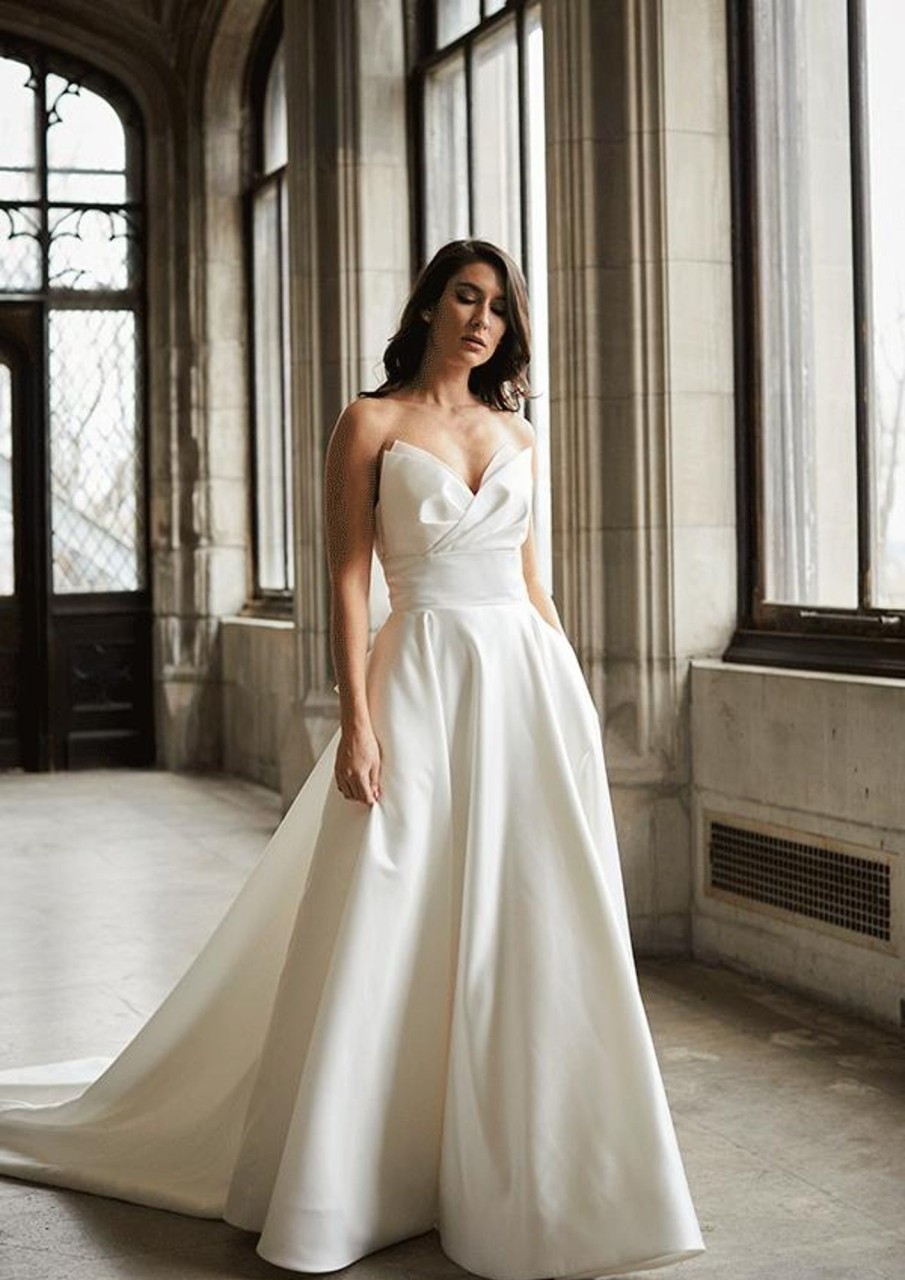 Dresses Kleinfeld Bridal A-Line | Simple And Classic A-Line Gown With Bow