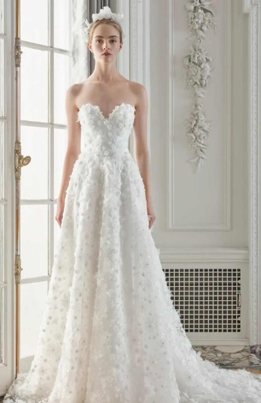 Dresses Kleinfeld Bridal A-Line | Strapless A-Line Wedding Dress With 3D Floral Embroidery