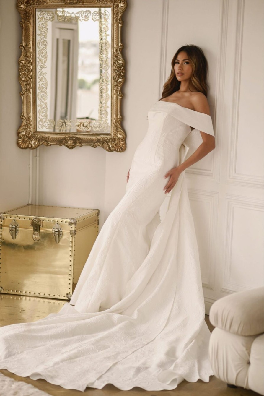 Dresses Kleinfeld Bridal Fit And Flare | Chic And Romantic Jacquard Fit-And-Flare Gown