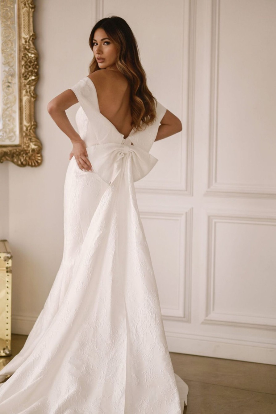 Dresses Kleinfeld Bridal Fit And Flare | Chic And Romantic Jacquard Fit-And-Flare Gown