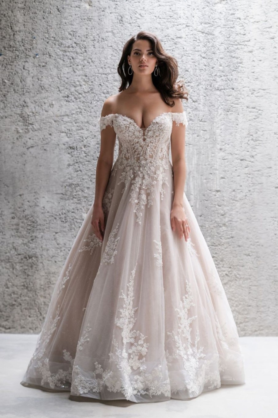 Dresses Kleinfeld Bridal Plus Size Wedding Dresses | Beaded Off The Shoulder Lace Ball Gown Wedding Dress