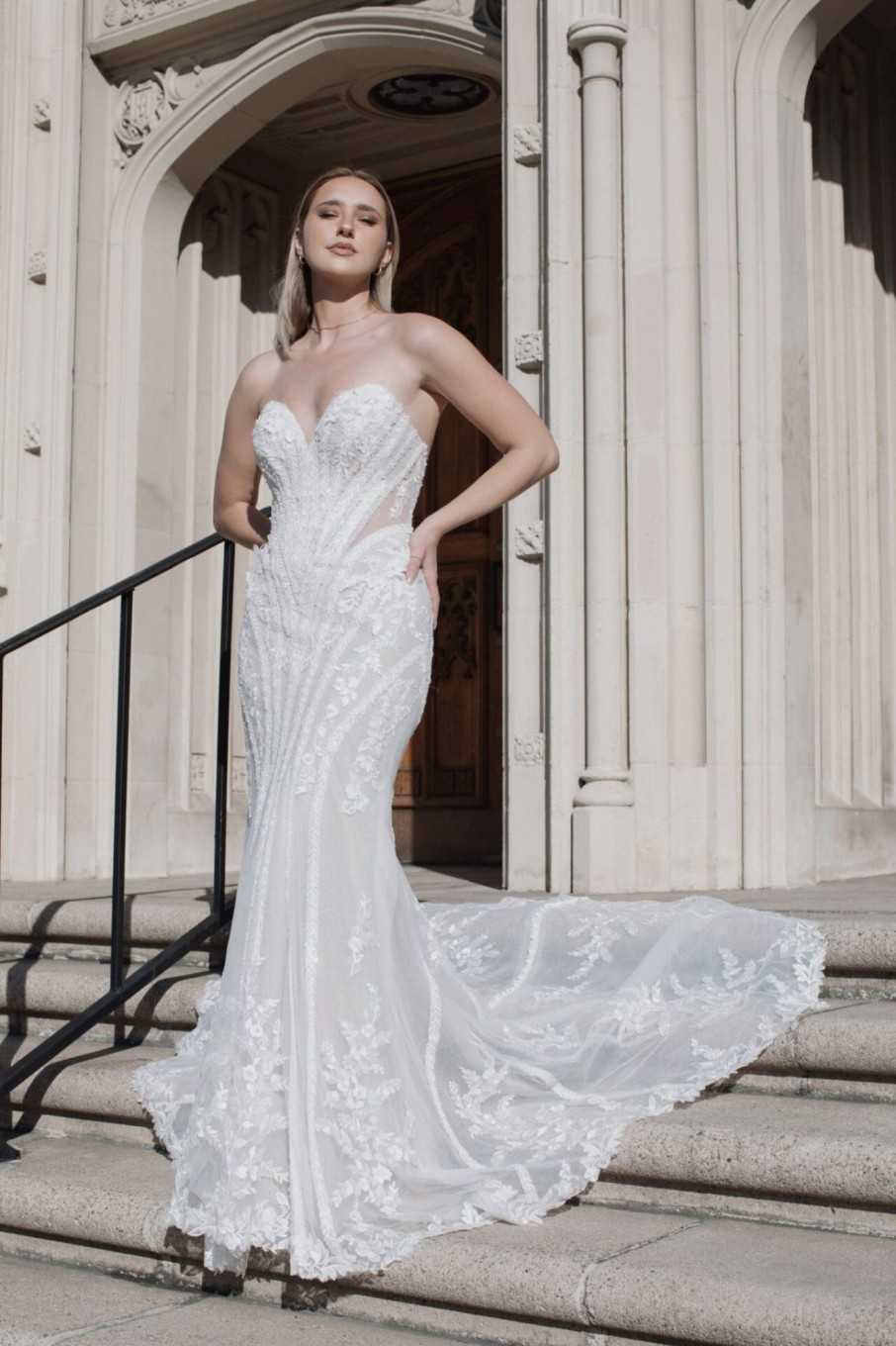 Dresses Kleinfeld Bridal Sexy | Strapless Fit And Flare Wedding Dress With Detailed Train