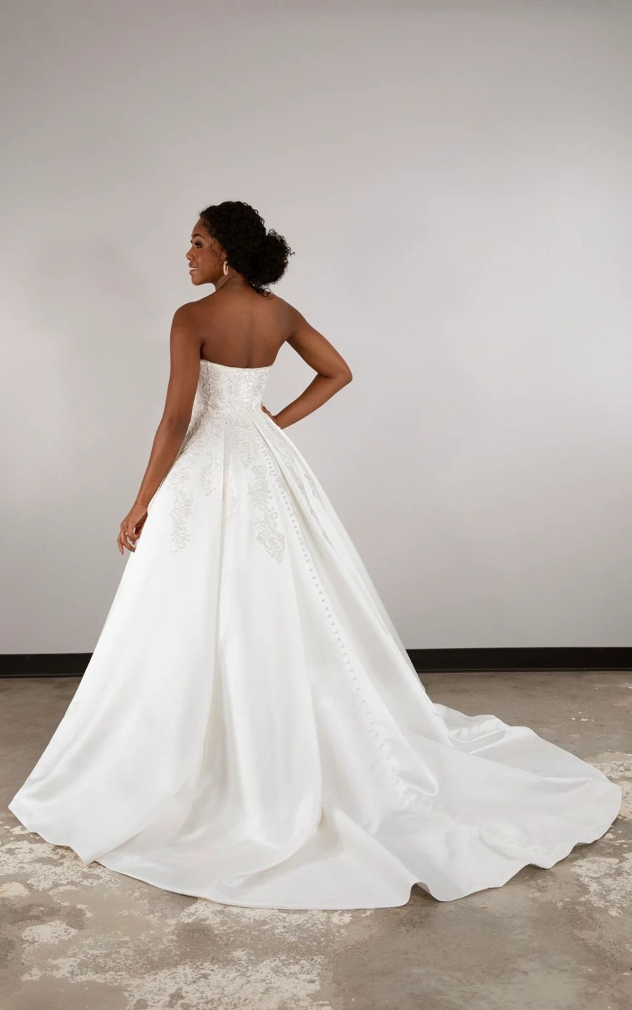 Dresses Kleinfeld Bridal Ball Gown | Regal Strapless Ball Gown — Newwedress