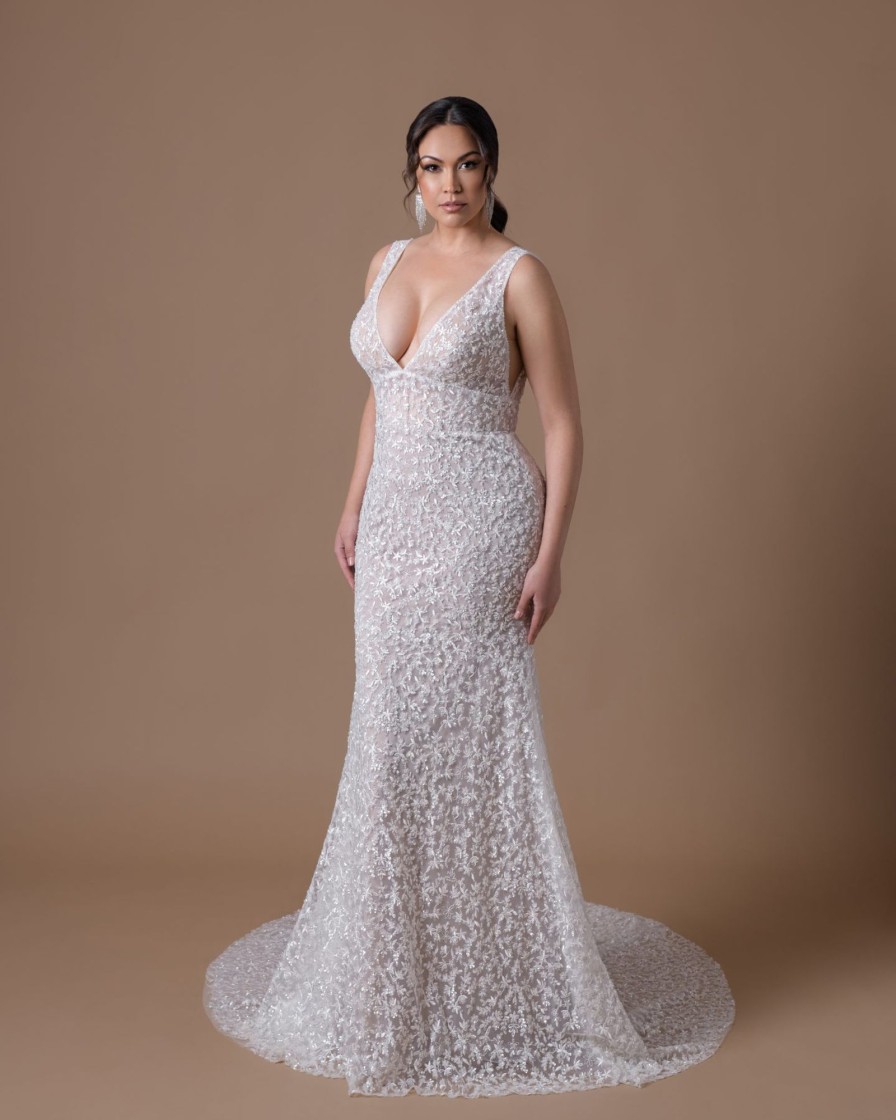 Dresses Kleinfeld Bridal Plus Size Wedding Dresses | Embellished Fit-And-Flare Gown