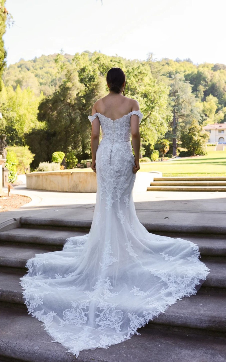 Dresses Kleinfeld Bridal Lace | Romantic Off-The-Shoulder Fit-And-Flare Gown