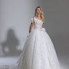 Dresses Kleinfeld Bridal Kleinfeld Exclusives | Lace Ball Gown Wedding Dress With Bow Details