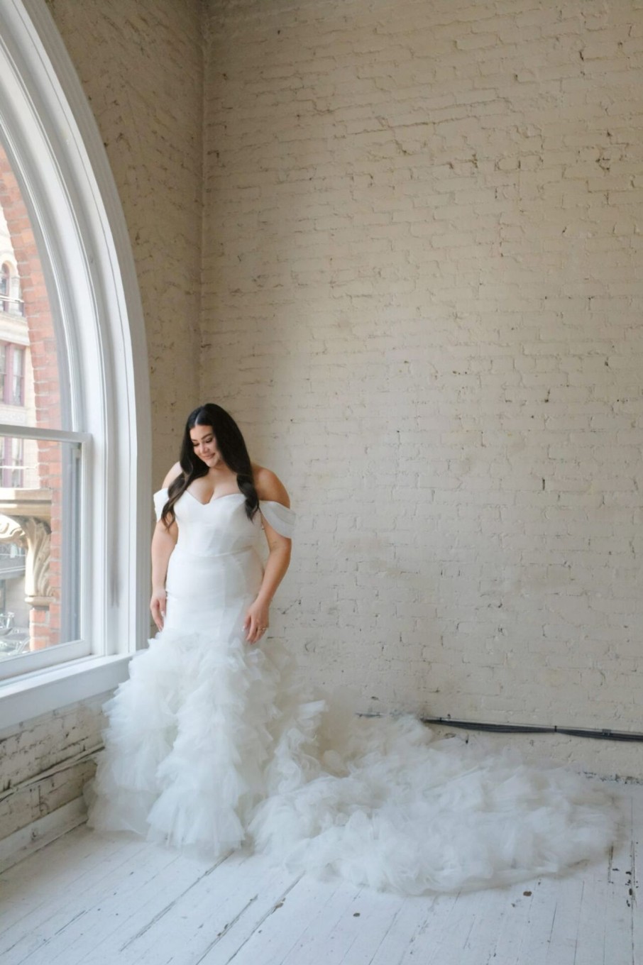 Dresses Kleinfeld Bridal Plus Size Wedding Dresses | Fit And Flare Wedding Dress With Tulle Skirt