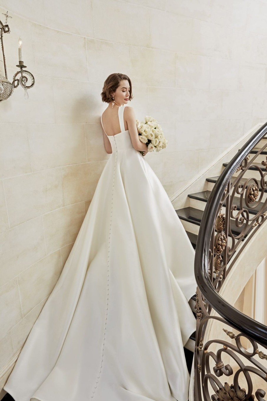 Dresses Kleinfeld Bridal A-Line | Halter Neck Ballgown Wedding Dress