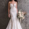 Dresses Kleinfeld Bridal Plus Size Wedding Dresses | Strapless Sweetheart Neckline Lace Fit And Flare Wedding Dress