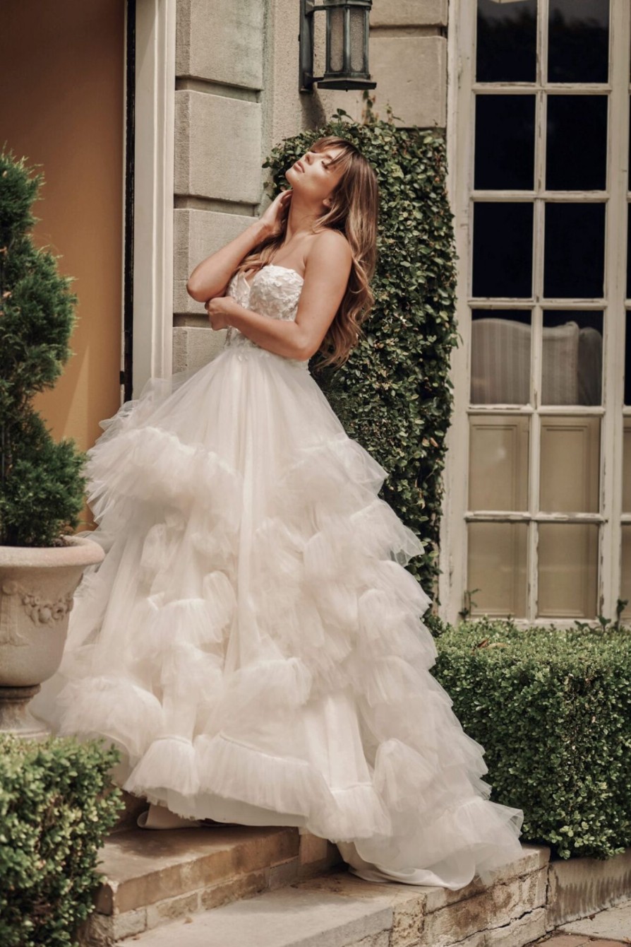 Dresses Kleinfeld Bridal Ball Gown | Strapless Ruffled Tulle Ball Gown