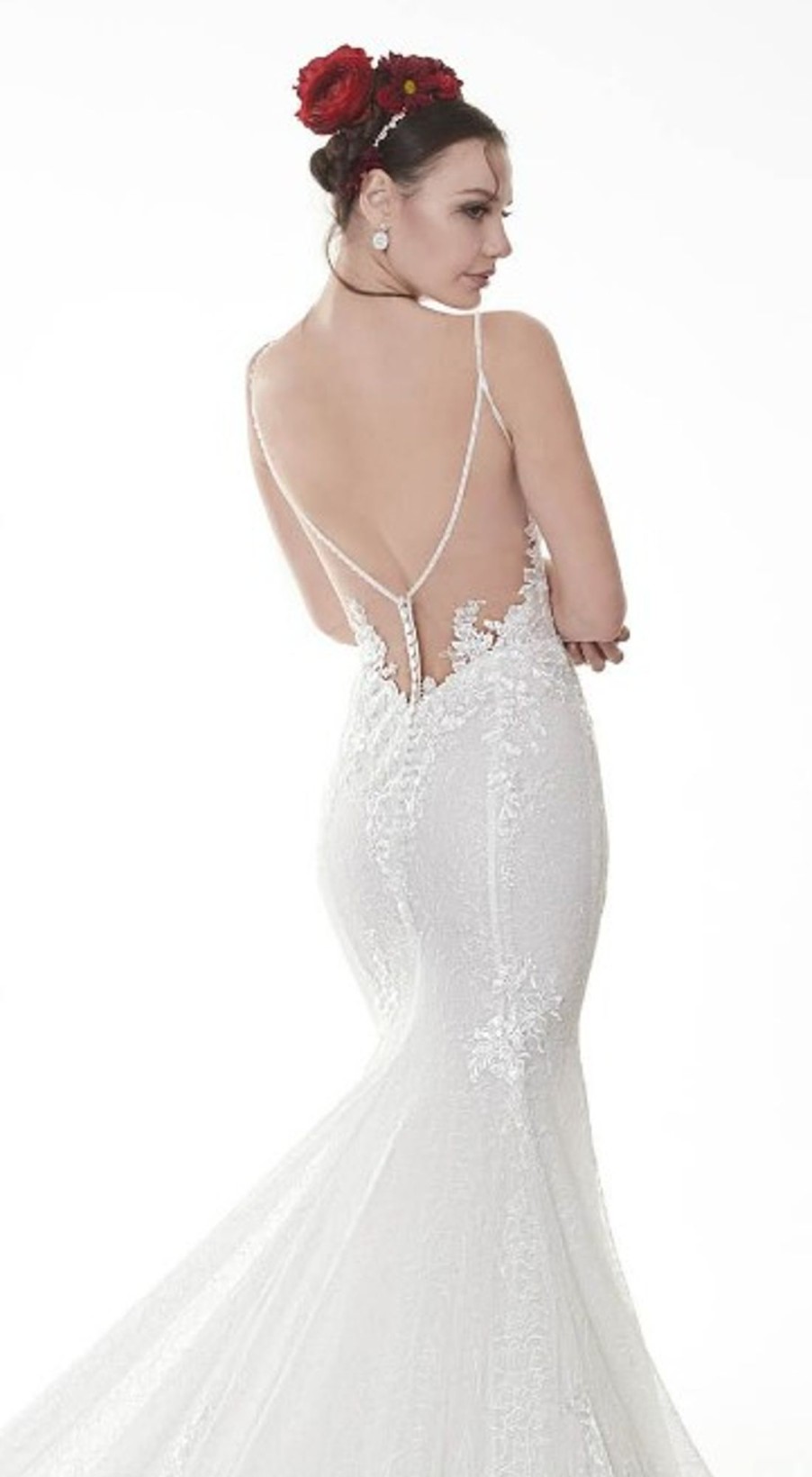 Dresses Kleinfeld Bridal Kleinfeld Exclusives | Spaghetti Strap Fit And Flare Wedding Dress With V-Neck And Open Back.