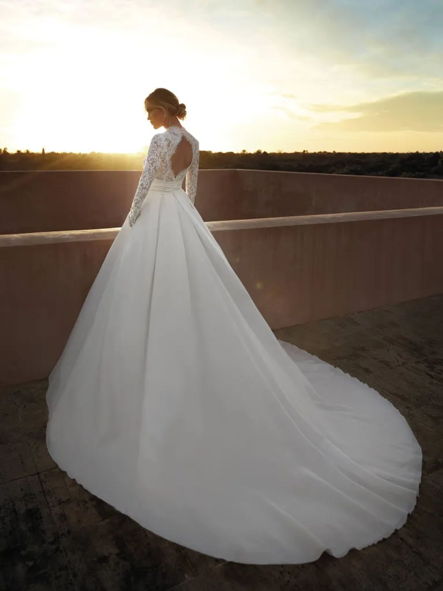 Dresses Kleinfeld Bridal Long Sleeves | Chic High-Neck Long Sleeve Ball Gown