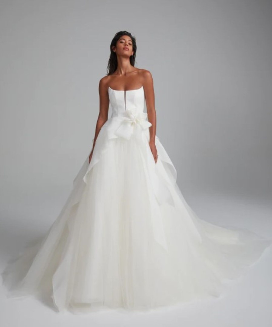 Dresses Kleinfeld Bridal Ball Gown | Strapless Ball Gown Wedding Dress With Tulle Skirt