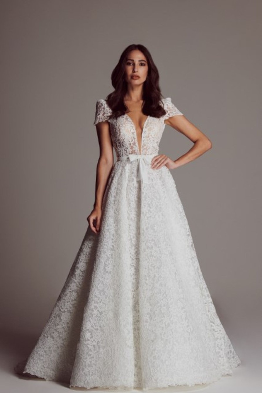 Dresses Kleinfeld Bridal Kleinfeld Exclusives | Lace A-Line Wedding Dress With Cap Sleeves