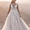 Dresses Kleinfeld Bridal Ball Gown | V-Neck Tulle Ball Gown With Open Back