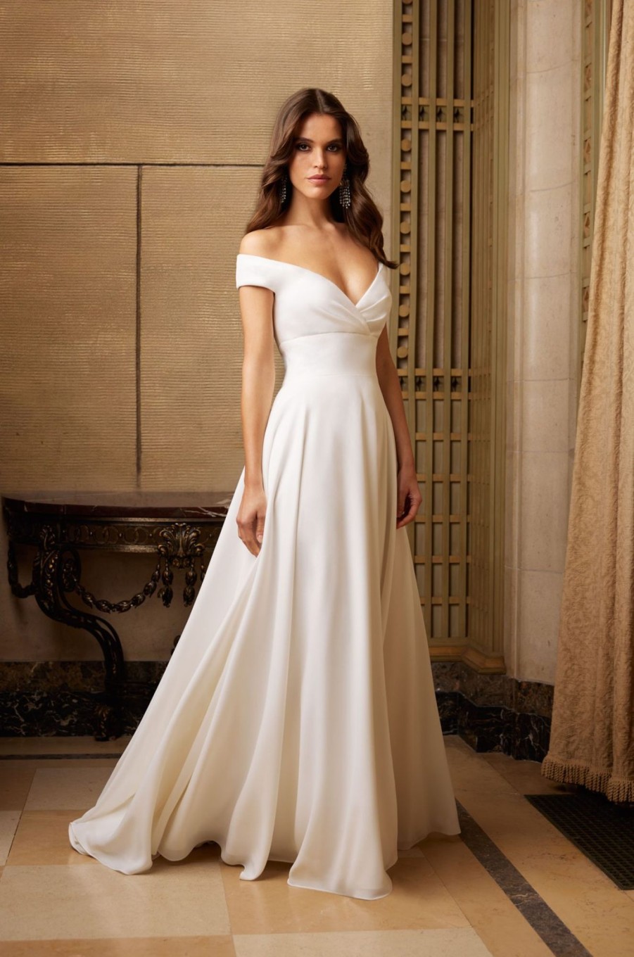 Dresses Kleinfeld Bridal Plus Size Wedding Dresses | Off-The-Shoulder Classic Gown