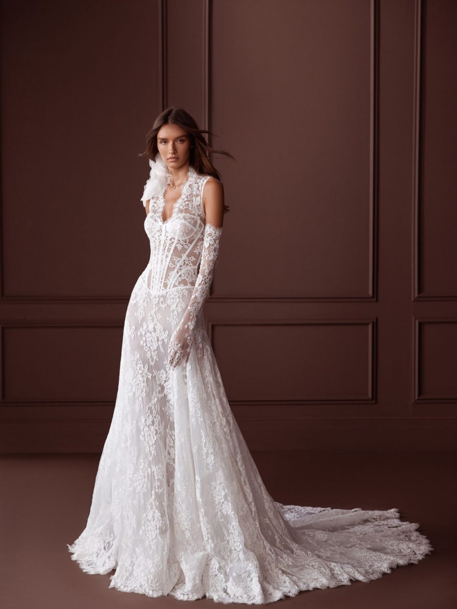 Dresses Kleinfeld Bridal Sexy | Sleeveless V-Neckline Alenc On Lace Gown