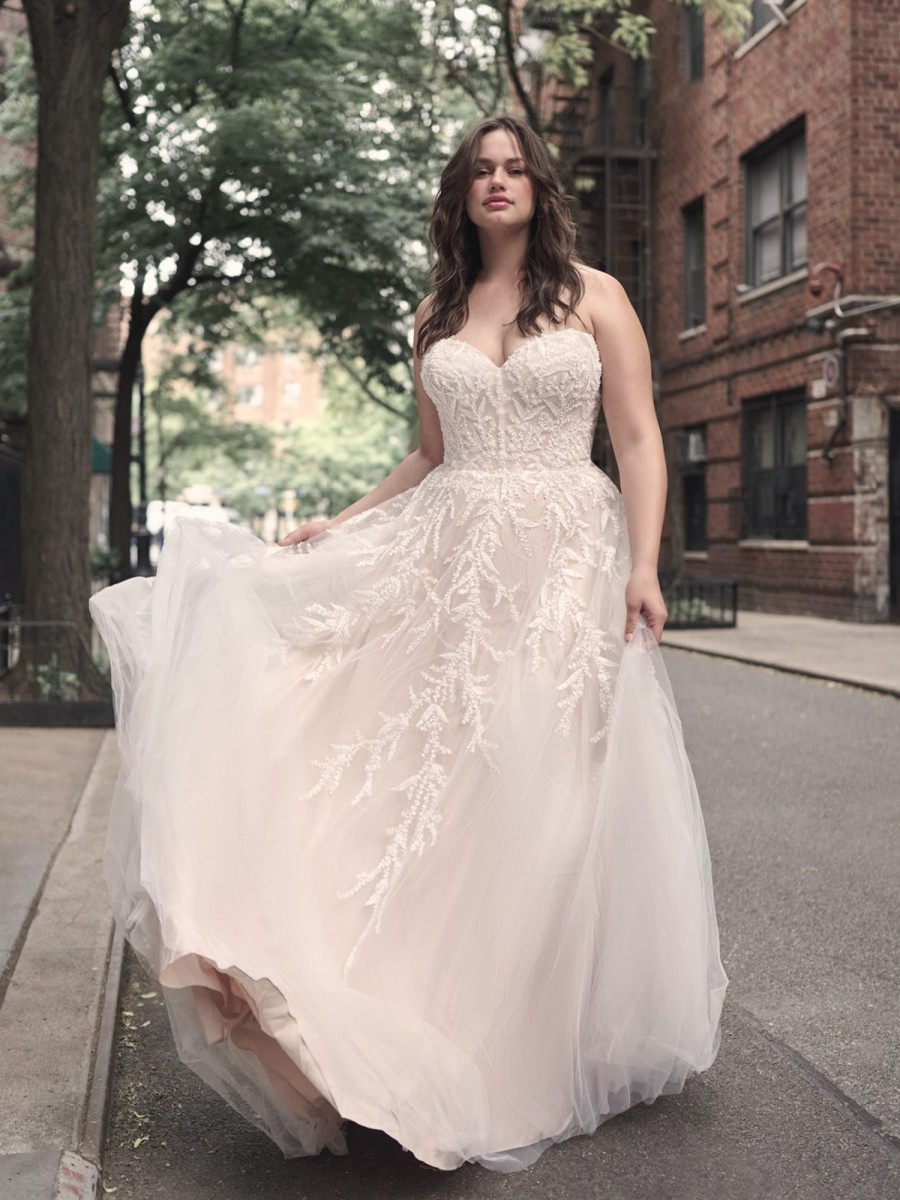 Dresses Kleinfeld Bridal Plus Size Wedding Dresses | Strapless Ball Gown Wedding Dress With Beaded Bodice