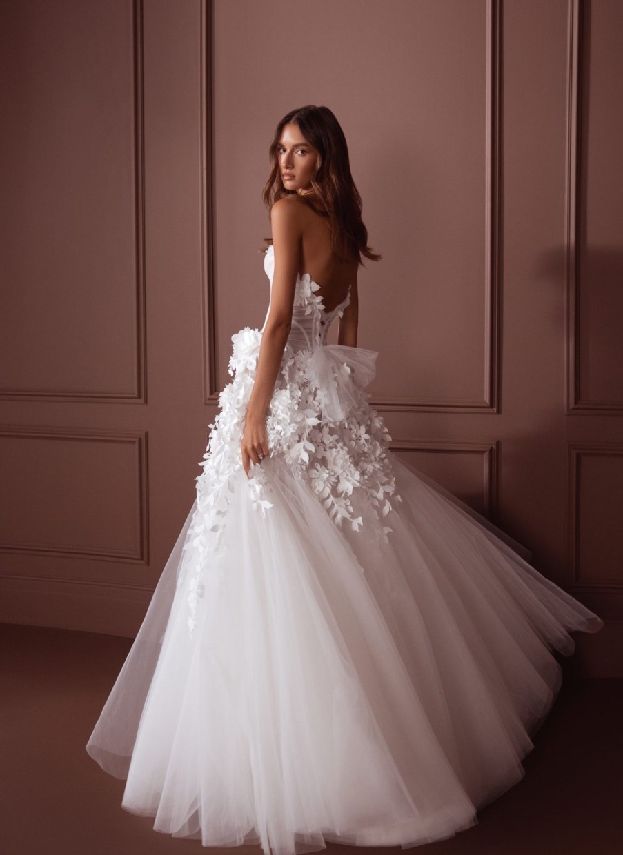 Dresses Kleinfeld Bridal A-Line | Strapless Floral Modified A-Line Gown