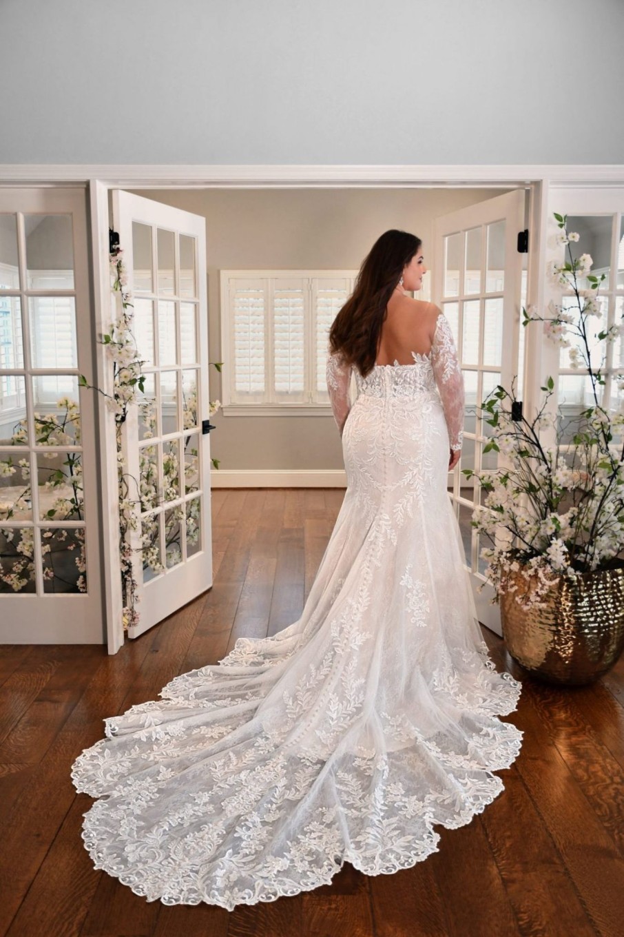 Dresses Kleinfeld Bridal Plus Size Wedding Dresses | Plus Size Fit And Flare Wedding Dress With Long Sleeves