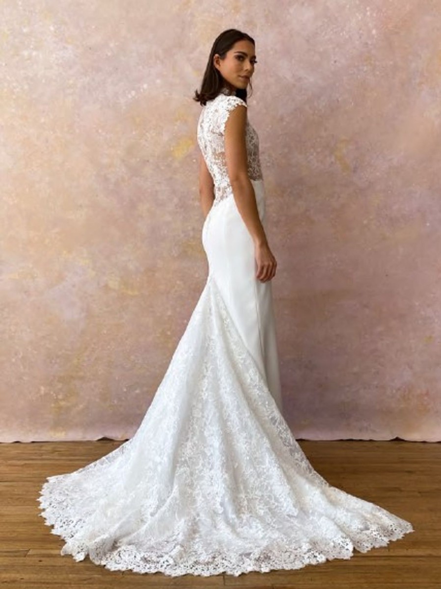 Dresses Kleinfeld Bridal Sheath | Lace High Neck Sheath Wedding Dress With Cap Sleeves