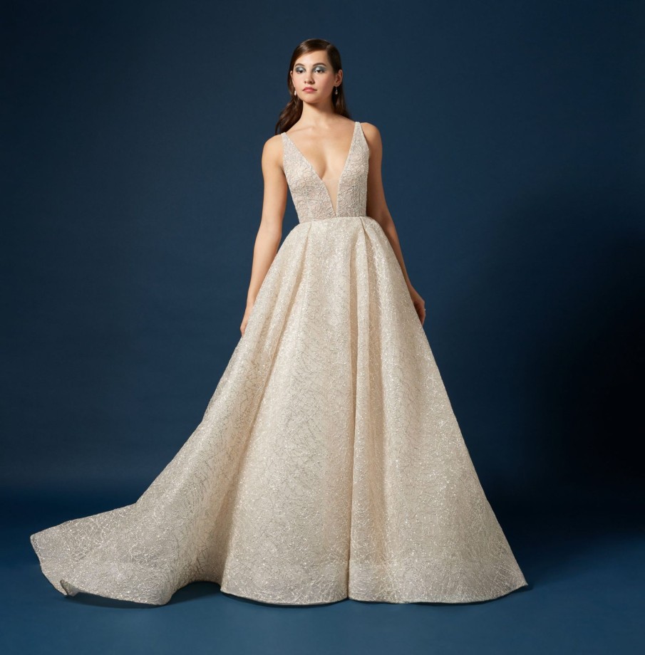 Dresses Kleinfeld Bridal Ball Gown | Nude And Metallic V-Neck Ball Gown