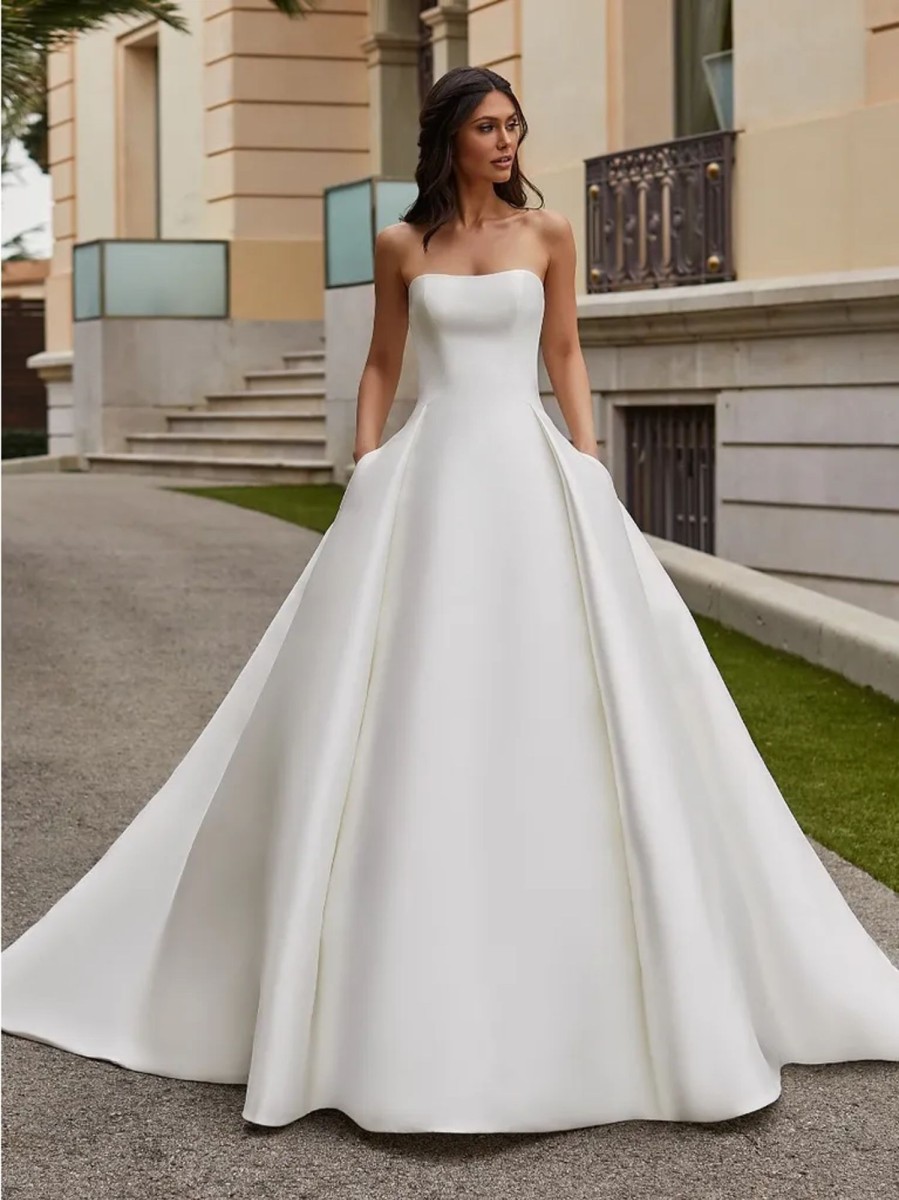 Dresses Kleinfeld Bridal Long Sleeves | Regal And Chic A-Line Gown With Detachable Long Sleeves